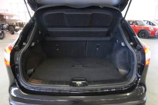 NISSAN Qashqai usata, con USB