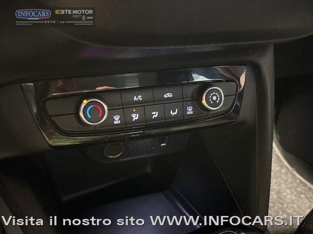 OPEL Corsa usata, con USB