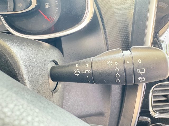 RENAULT Clio usata, con Bluetooth