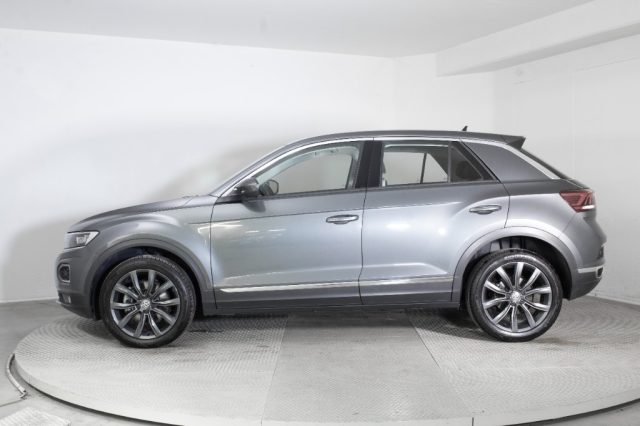 VOLKSWAGEN T-Roc usata, con Autoradio