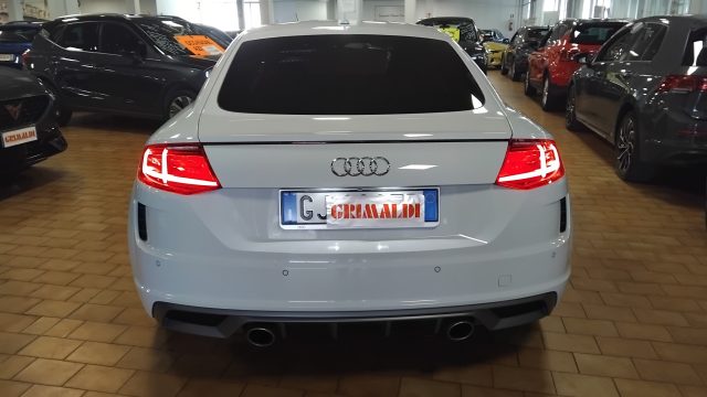 AUDI TT usata, con Autoradio