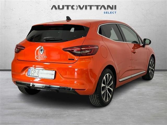 RENAULT Clio usata, con Alzacristalli elettrici