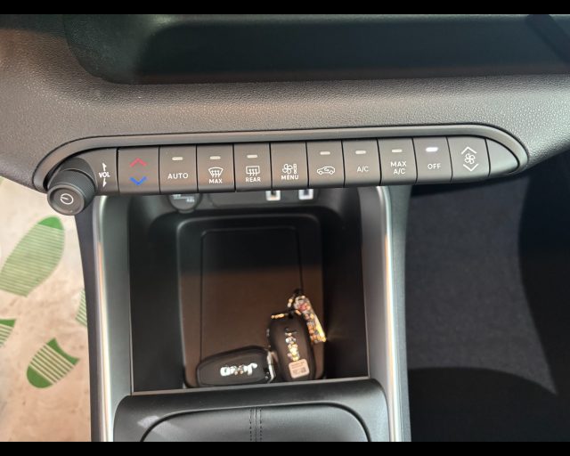 JEEP Avenger usata, con Sensori di parcheggio posteriori