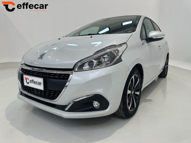 PEUGEOT 208 usata, con ABS
