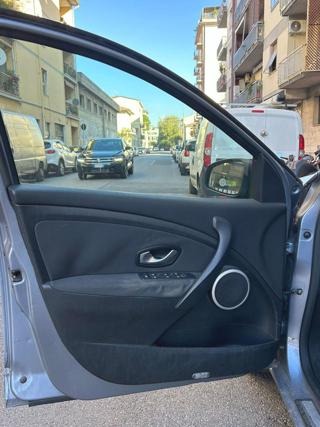 RENAULT Megane usata, con Alzacristalli elettrici