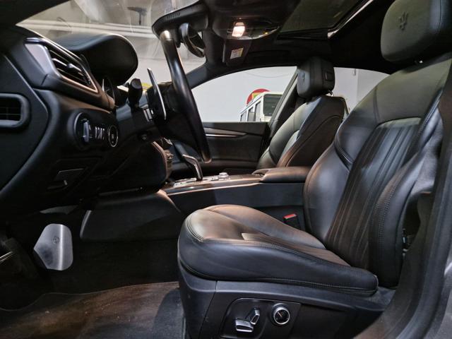 MASERATI Ghibli usata, con Autoradio