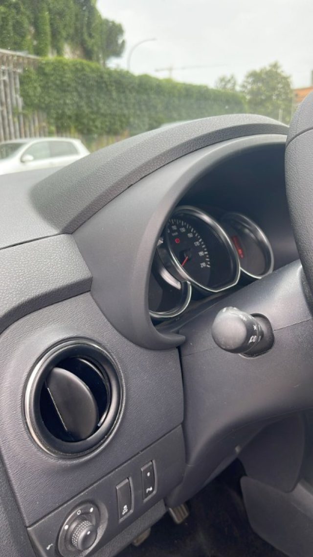 DACIA Lodgy usata 17