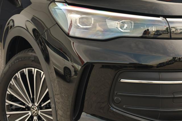 VOLKSWAGEN Tiguan usata, con Fari LED