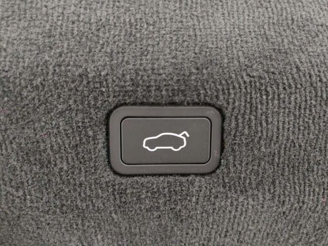 LOTUS Emeya usata, con Sistema di navigazione