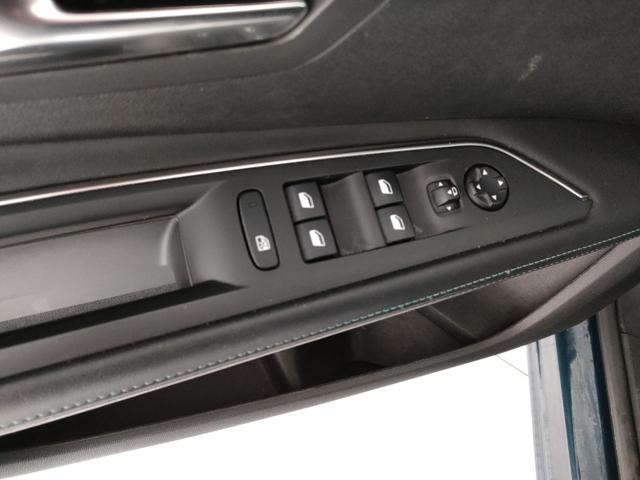 PEUGEOT 3008 usata, con Servosterzo