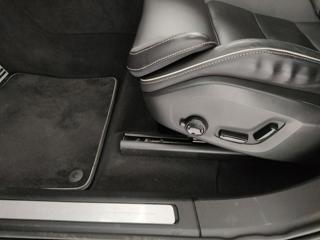 VOLVO XC60 usata, con Park Distance Control