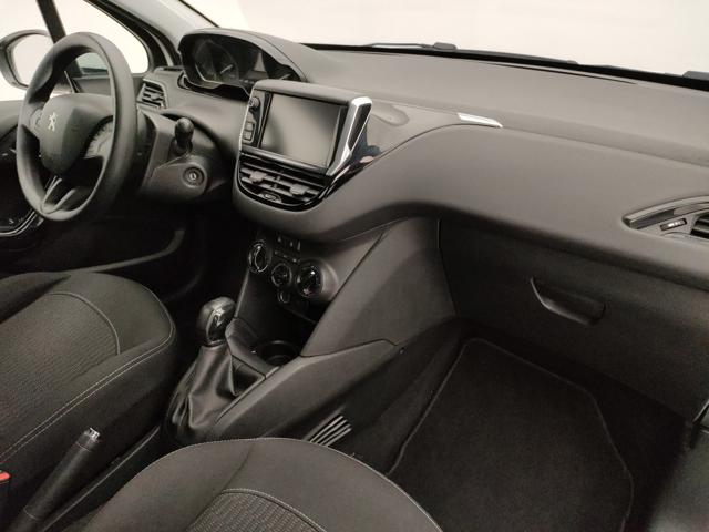 PEUGEOT 208 usata, con Airbag testa