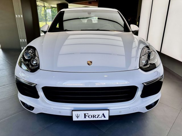 PORSCHE Cayenne usata, con Airbag