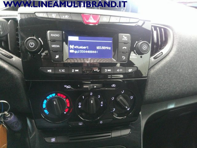 LANCIA Ypsilon usata, con Airbag