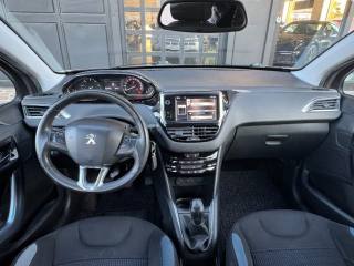 PEUGEOT 208 usata, con Cerchi in lega