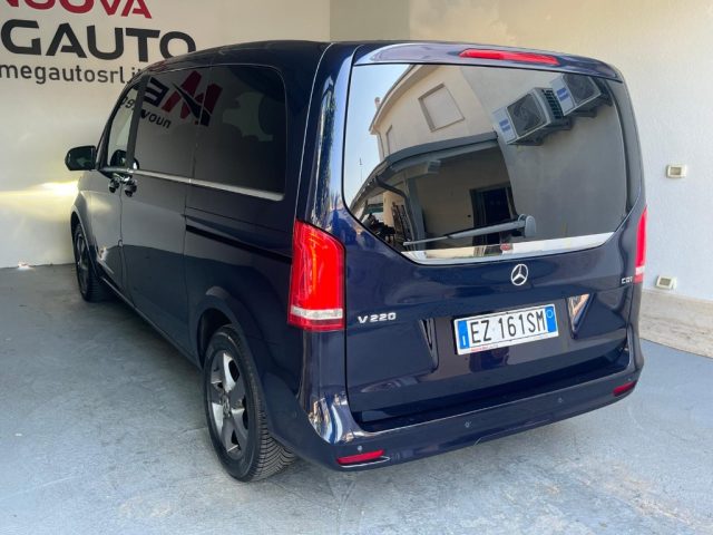 MERCEDES-BENZ V 220 usata, con Cerchi in lega