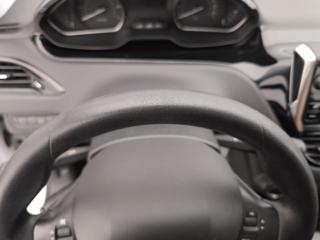 PEUGEOT 208 usata 42