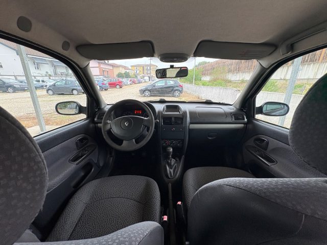 RENAULT Clio usata, con Specchietti laterali elettrici