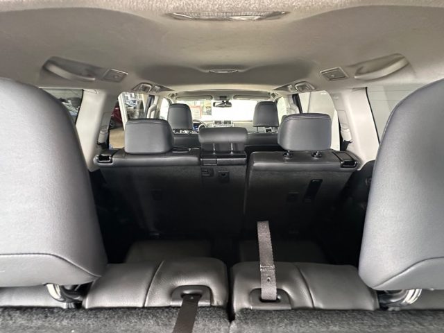 TOYOTA Land Cruiser usata, con Park Distance Control