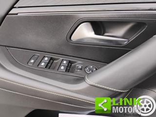 PEUGEOT 2008 usata, con Sedile posteriore sdoppiato