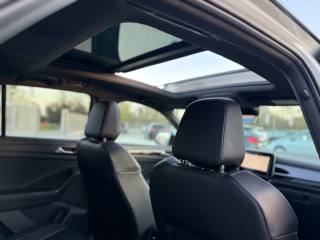 VOLKSWAGEN T-Roc usata 26