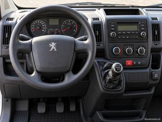 PEUGEOT Boxer usata, con ESP