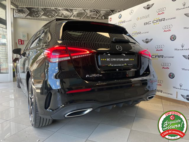 MERCEDES-BENZ A 250 usata, con Specchietti laterali elettrici