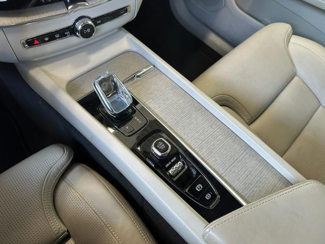 VOLVO XC60 usata, con Regolazione elettrica sedili