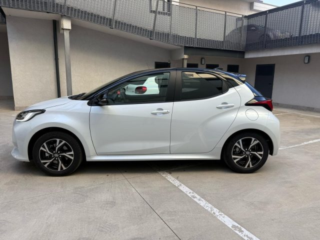 TOYOTA Yaris usata, con Airbag laterali