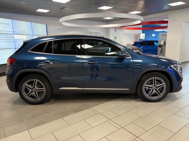 MERCEDES-BENZ GLA 200 usata, con Sistema di navigazione