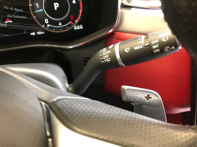 JAGUAR F-Pace usata, con Bracciolo