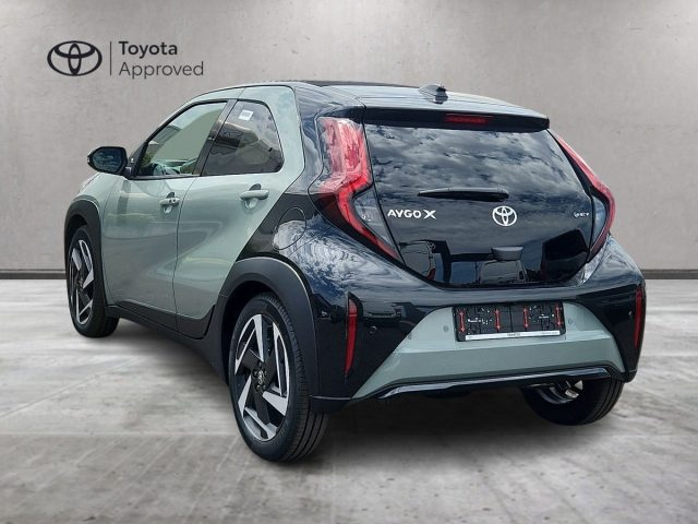 TOYOTA Aygo X usata, con Autoradio