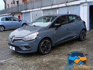 RENAULT Clio dCi 8V 90 CV EDC 5 porte Moschino Intens
