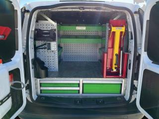 VOLKSWAGEN Caddy usata, con Sensori di parcheggio posteriori