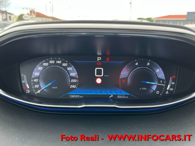 PEUGEOT 3008 usata, con Fendinebbia