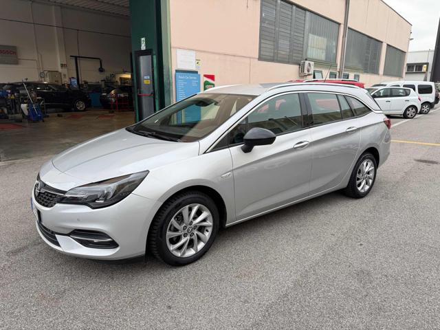 OPEL Astra usata, con Alzacristalli elettrici