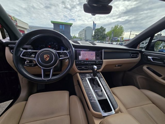 PORSCHE Macan usata, con Boardcomputer