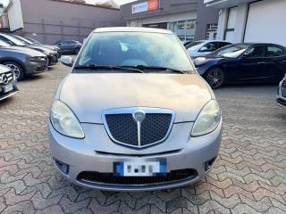 LANCIA Ypsilon usata, con Airbag