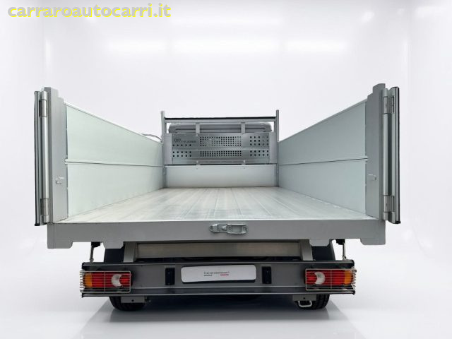 PEUGEOT Boxer usata, con ESP