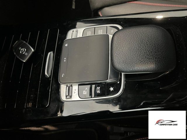 MERCEDES-BENZ A 180 usata, con Frenata d