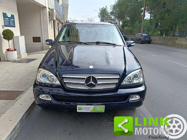 MERCEDES-BENZ ML 270 usata, con Autoradio