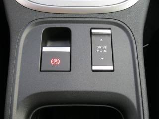 JEEP Avenger usata, con Bluetooth