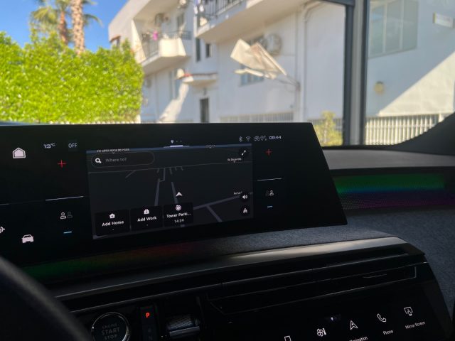PEUGEOT 3008 usata, con Bracciolo