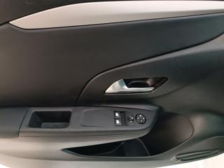 OPEL Corsa usata, con ESP