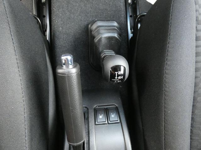 SUZUKI Jimny usata, con Trazione integrale