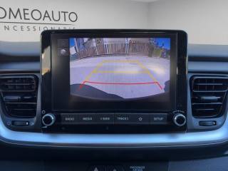 KIA Stonic usata, con Autoradio digitale