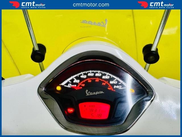 VESPA GTS 300 usata 4