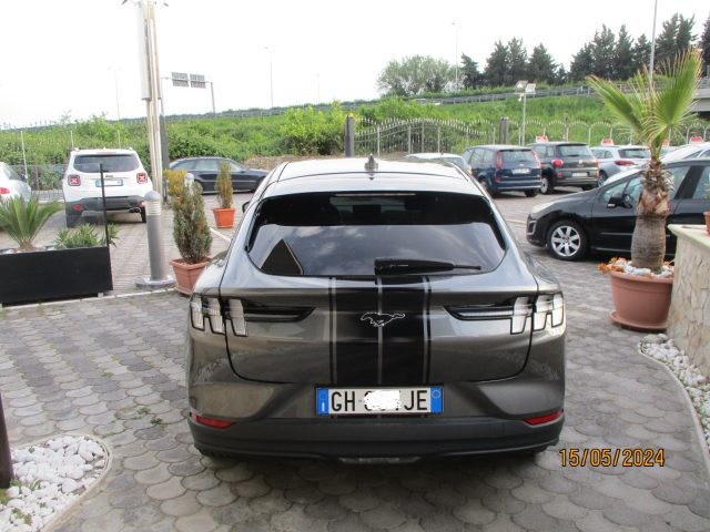FORD Mustang Mach-E usata, con Chiusura centralizzata