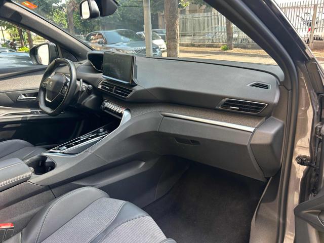 PEUGEOT 3008 usata 9