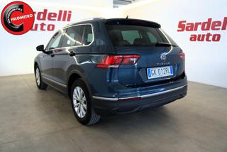 VOLKSWAGEN Tiguan usata, con Autoradio